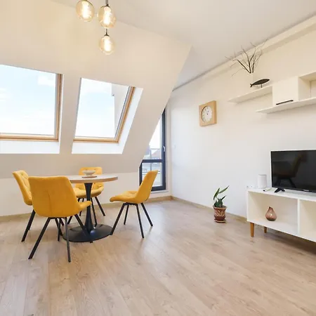 Lägenhet Modern 1-bed Flat In Free Parking