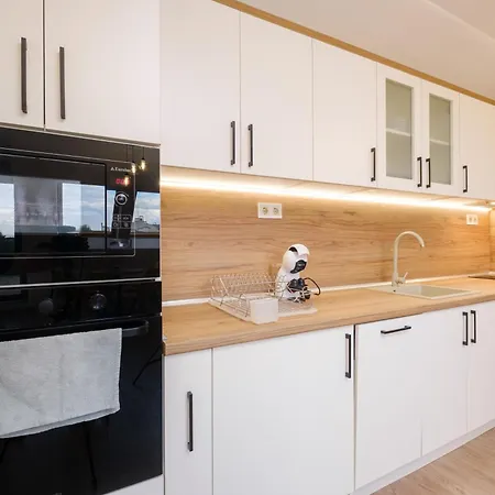 Lägenhet Modern 1-bed Flat In Free Parking